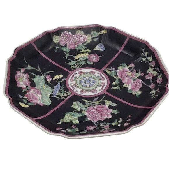 Vintage Asian Botanical Floral Octagonal Display Plate Black Porcelain - Picture 1 of 4